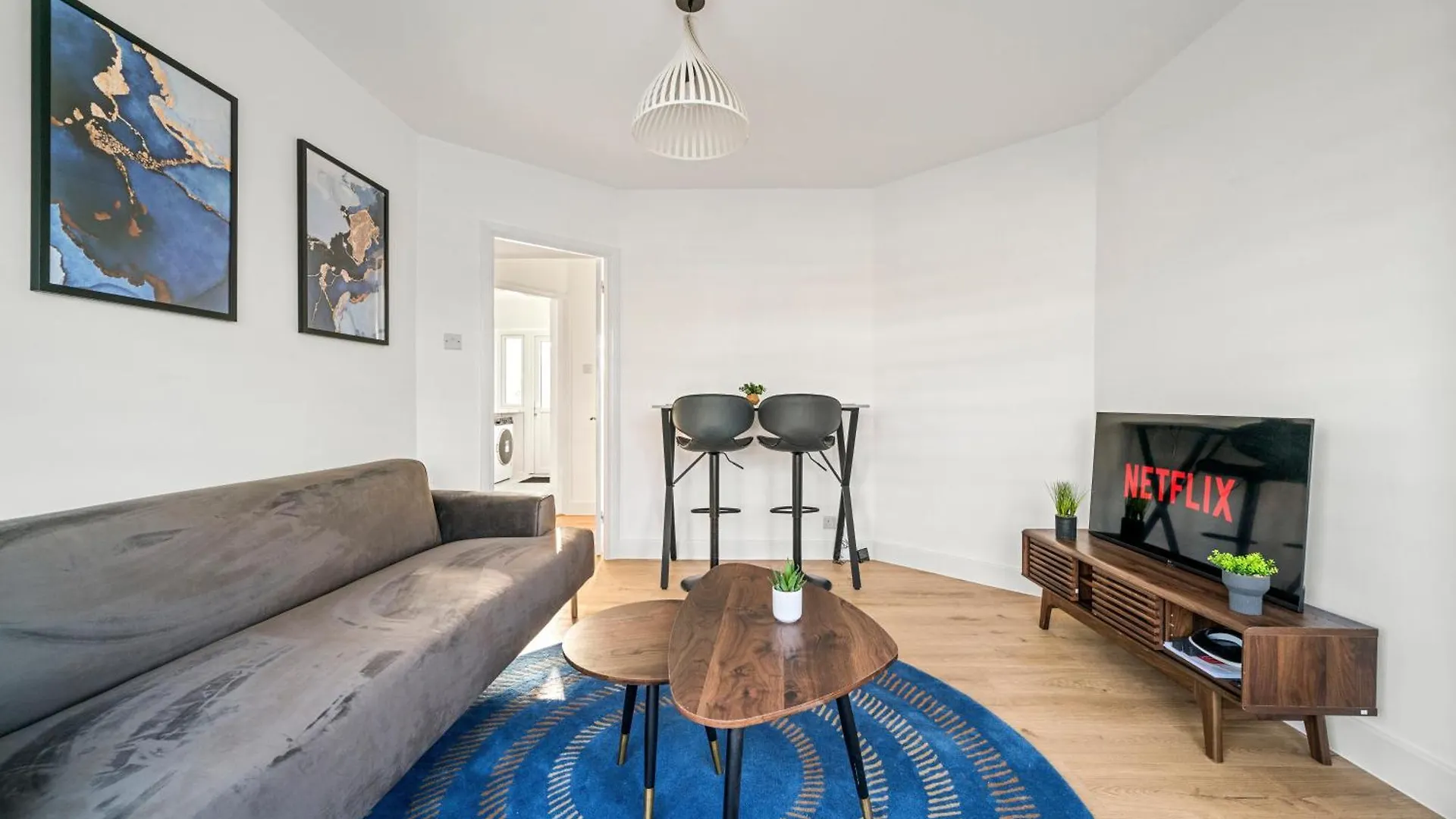 2 Bed Luxury Parking And Garden - Close To Heathrow London United Kingdom