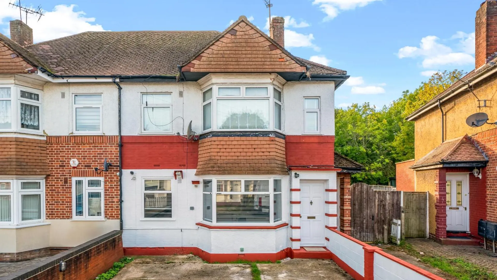 2 Bed Luxury Parking And Garden - Close To Heathrow London